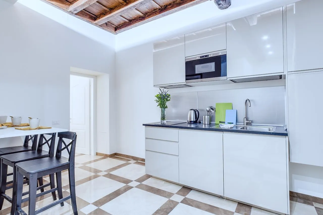 Flats Via Delle Muratte 2Mins To Trevi Fountain Apartment Rome